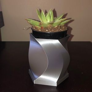 Homemade flower pot